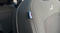 Renault Symbioz 1.8 E-Tech FHEV 160 Iconic Esprit Alpine 5dr Auto Hybrid Estate